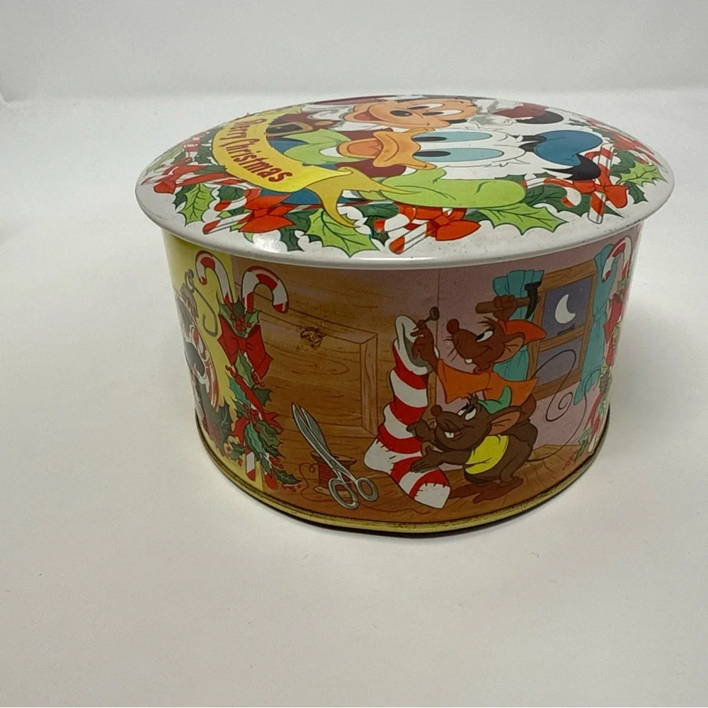 Disney Holiday Tin with‎ Mickey and Donald - Red and Green vintage